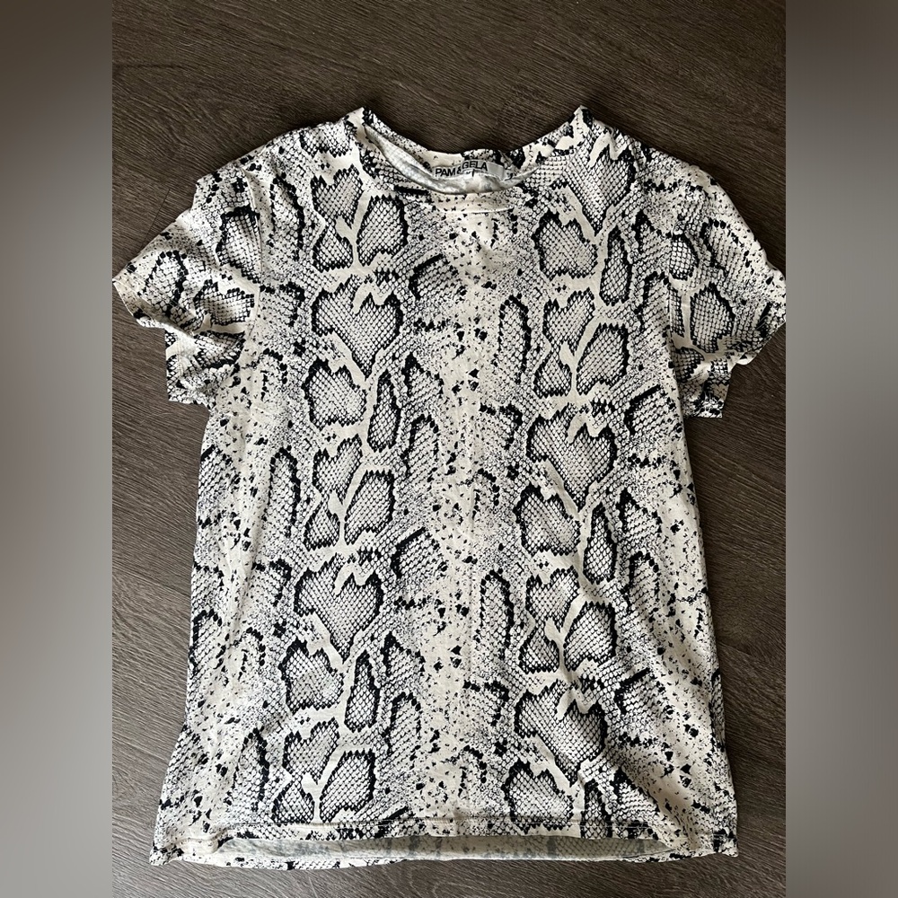 Pam & Gela snake tee - Picture 2 of 2